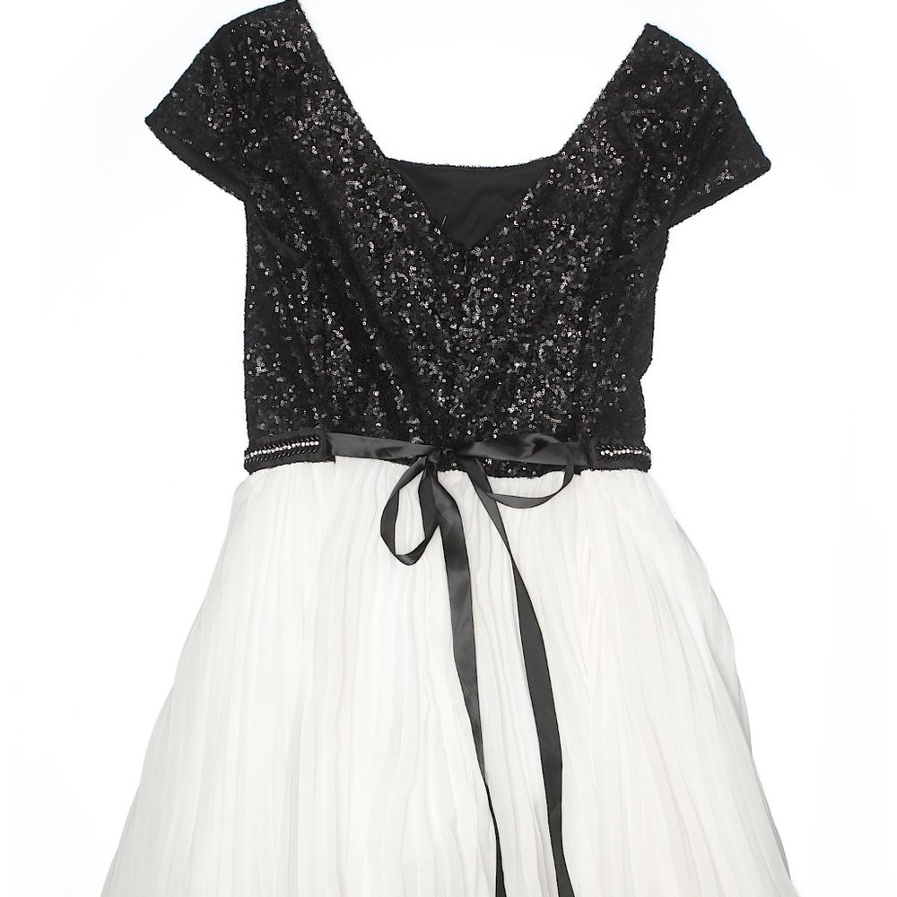 Trixxi Girl size 20 dress